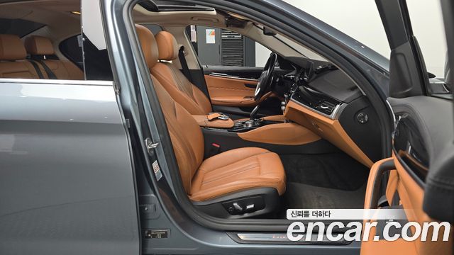 BMW 5-Series 520d Luxury Special Edition