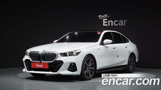 BMW 5-Series 530i xDrive M Sport