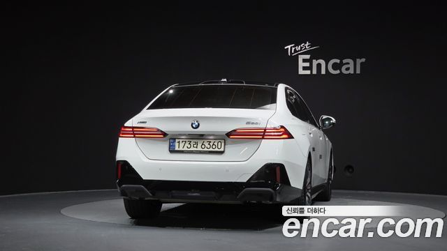 BMW 5-Series 530i xDrive M Sport