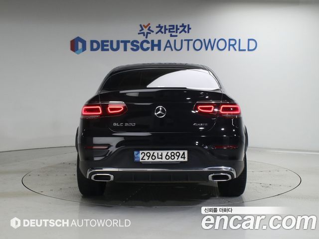Mercedes-Benz GLC-Class GCL300 4MATIC Coupe