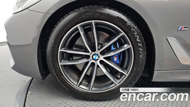 BMW 5-Series 520i M Sport