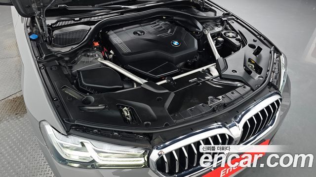 BMW 5-Series 520i M Sport