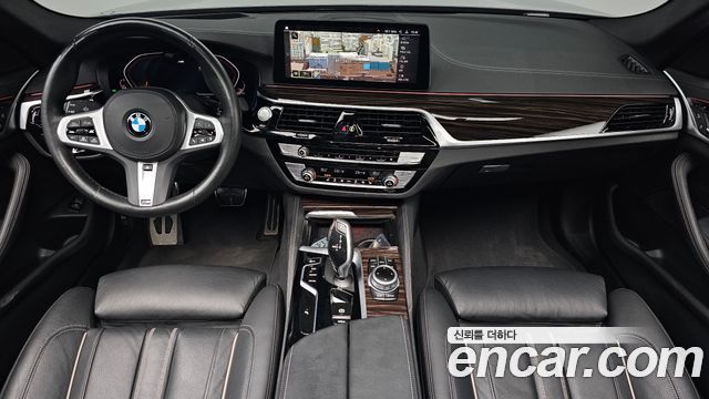 BMW 5-Series 520i M Sport