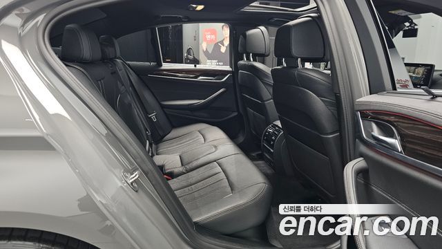 BMW 5-Series 520i M Sport