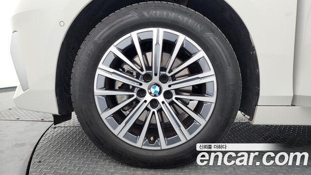 BMW 2-Series 220i Luxury