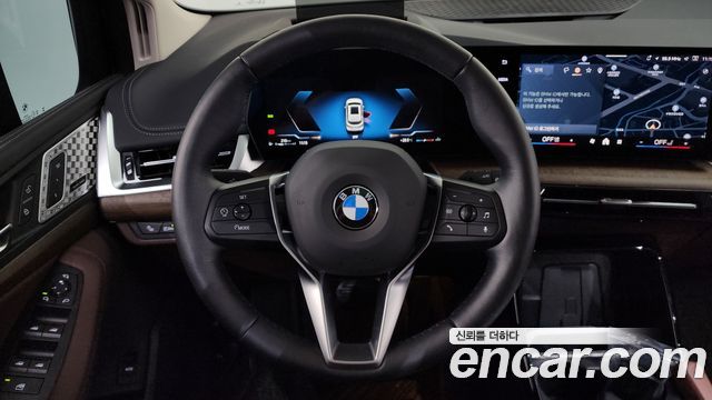 BMW 2-Series 220i Luxury