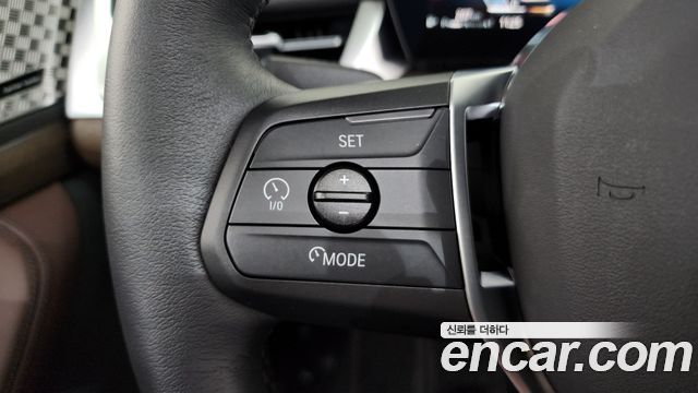 BMW 2-Series 220i Luxury