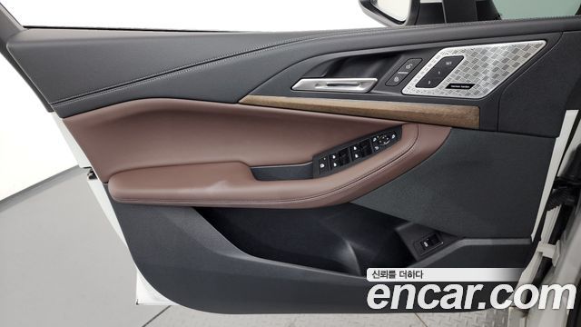 BMW 2-Series 220i Luxury