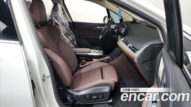 BMW 2-Series 220i Luxury