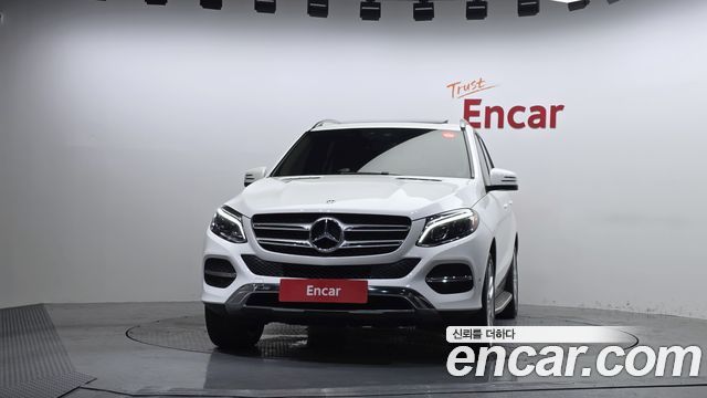 Mercedes-Benz GLE-Class GLE350 d 4MATIC