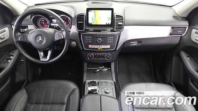 Mercedes-Benz GLE-Class GLE350 d 4MATIC