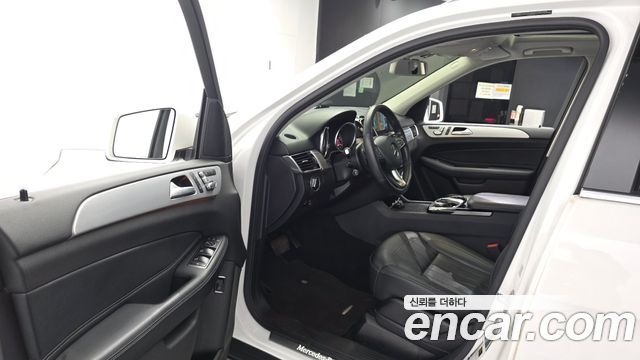 Mercedes-Benz GLE-Class GLE350 d 4MATIC