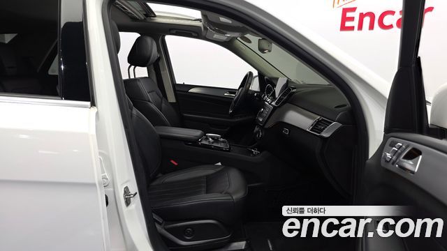 Mercedes-Benz GLE-Class GLE350 d 4MATIC