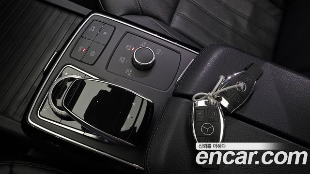 Mercedes-Benz GLE-Class GLE350 d 4MATIC