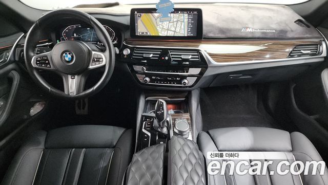 BMW 5-Series 520i M Sport