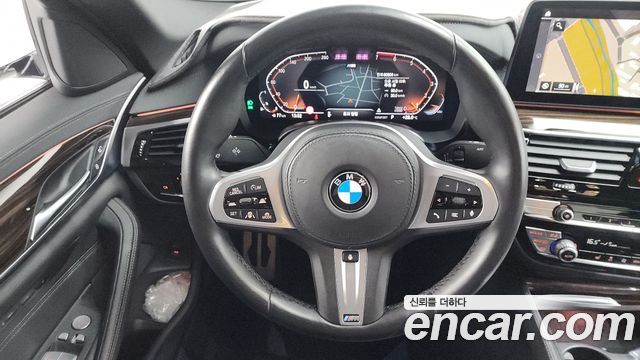 BMW 5-Series 520i M Sport