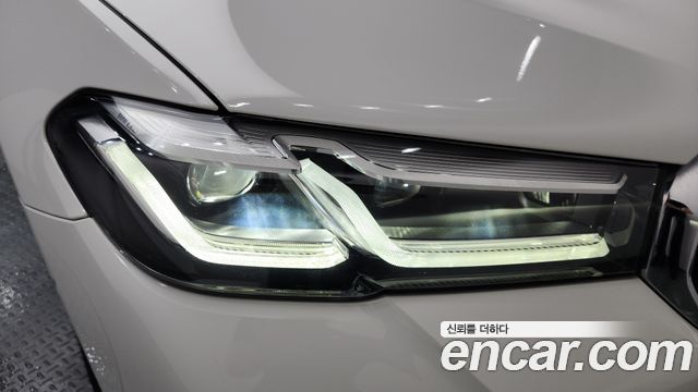 BMW 5-Series 520i M Sport