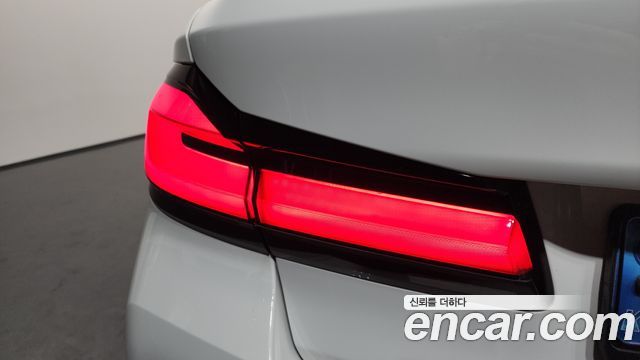 BMW 5-Series 520i M Sport