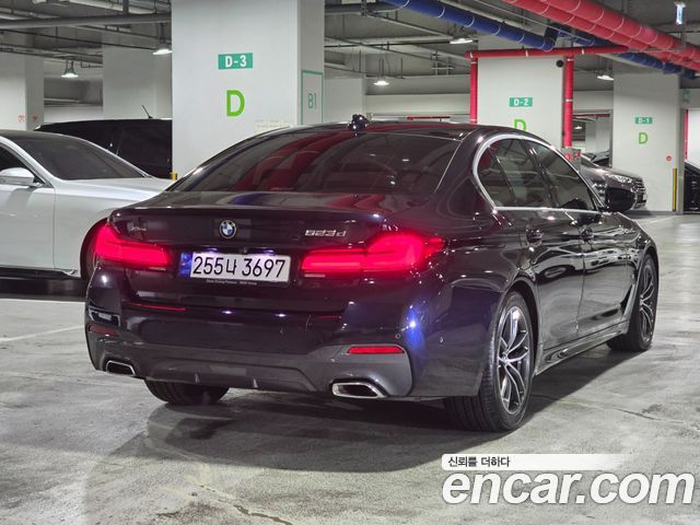BMW 5-Series 523d xDrive M Sport