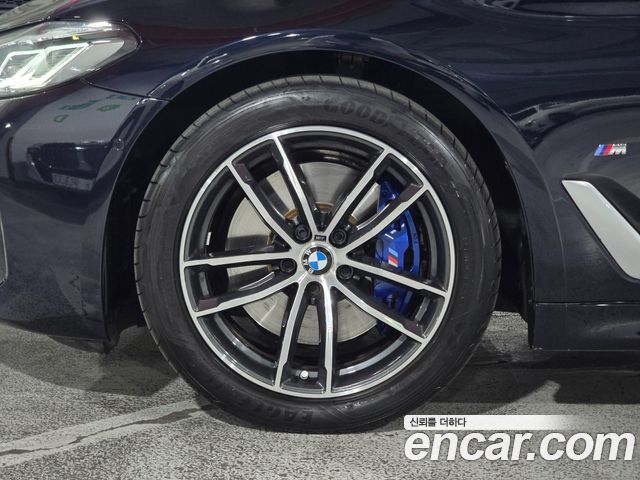 BMW 5-Series 523d xDrive M Sport