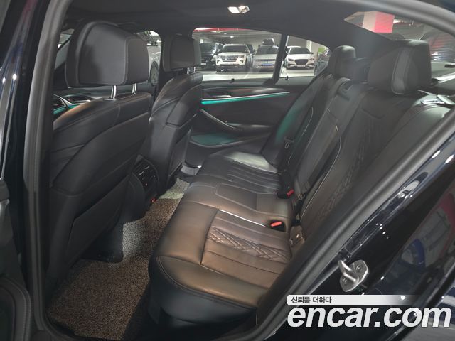 BMW 5-Series 523d xDrive M Sport